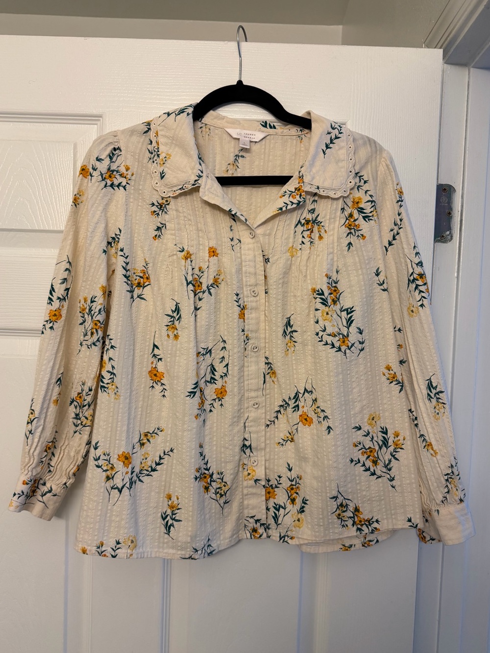 Lauren Conrad Peter Pan collar blouse